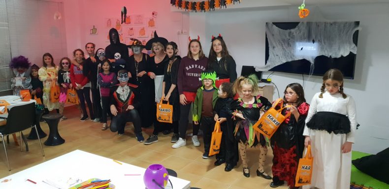 Halloween en Let’s Talk English School — momento 9