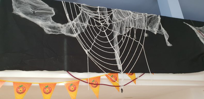 Halloween en Let’s Talk English School — momento 11