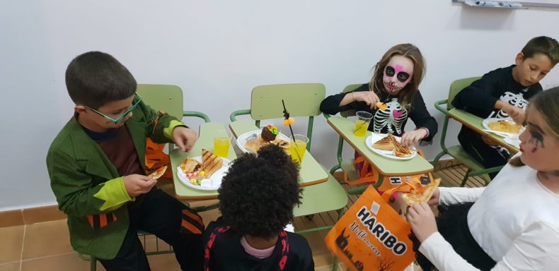 Halloween en Let’s Talk English School — momento 22